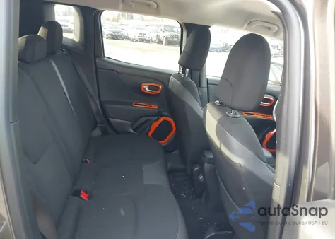 2019 Jeep Renegade Altitude 4X4 z USA, uszkodzony, nr VIN ZACNJBBB2KPJ96269